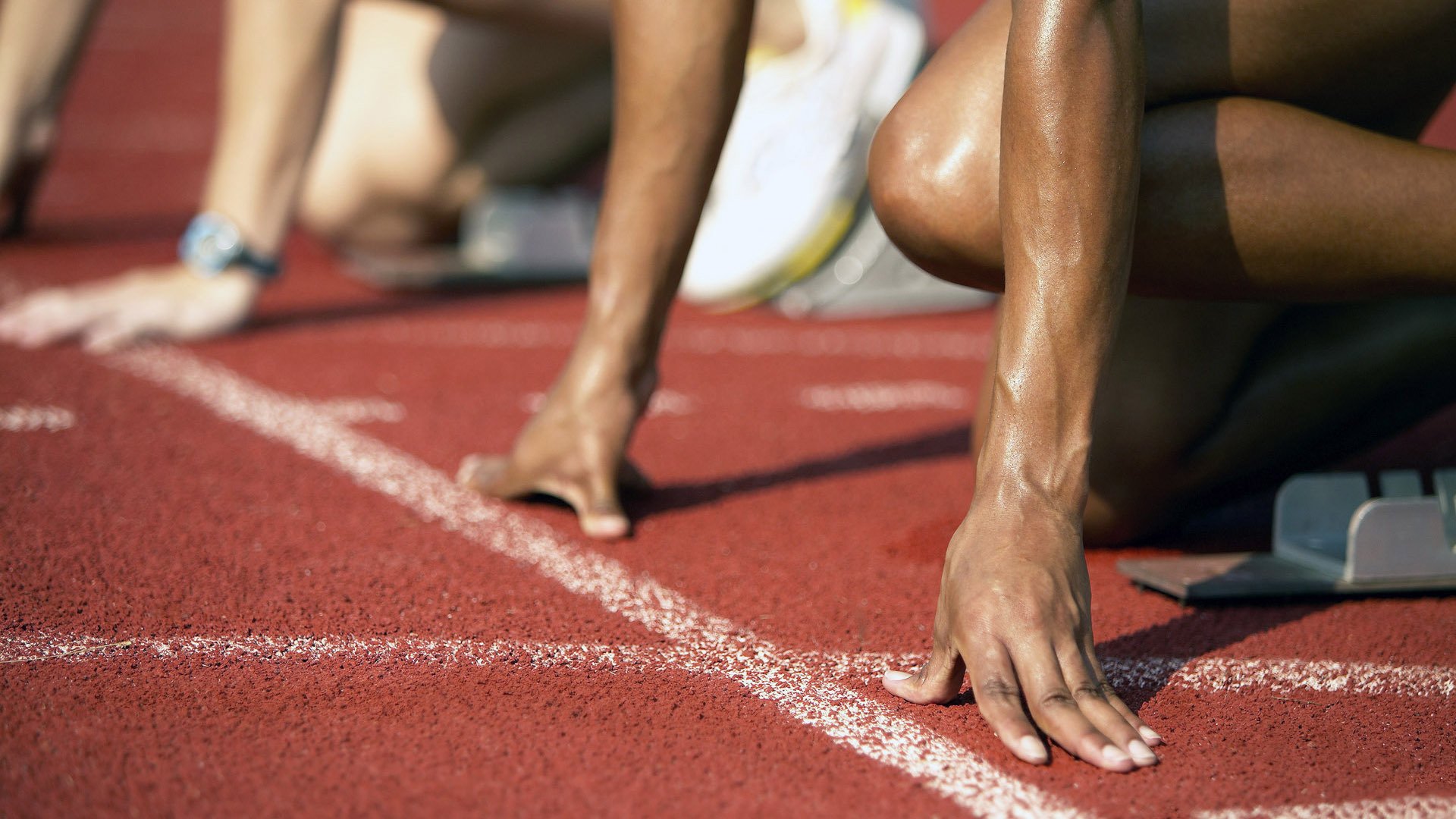 全国定向跑锦标赛复杂赛道考验选手，定向赛跑是什么